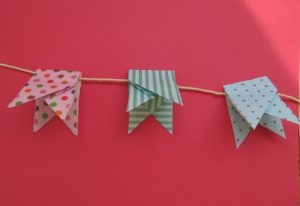 折り紙でガーランドの作り方 可愛い鯉のぼりを飾ってみよう ママ