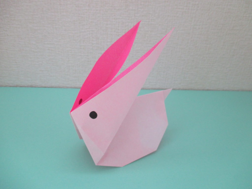 折り紙でうさぎの折り方 簡単に立体のかわいいウサギが作れます