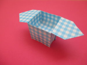 折り紙で三方の折り方 お月見のお供え物や小物入れにも ママと子供のｈａｐｐｙ ｌｉｆｅ