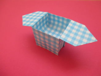 折り紙で三方の折り方 お月見のお供え物や小物入れにも ママと子供のｈａｐｐｙ ｌｉｆｅ