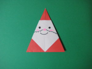 折り紙でサンタのかわいい簡単な折り方 ３歳の幼児にもおすすめ ママと子供のｈａｐｐｙ ｌｉｆｅ