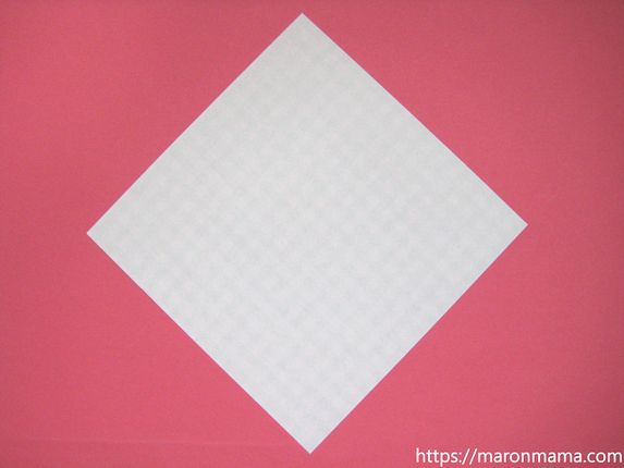 クリスマスリースの折り紙 簡単で平面のおしゃれなリースの作り方 幼児の12月の保育の製作にも最適です ママと子供のｈａｐｐｙ ｌｉｆｅ