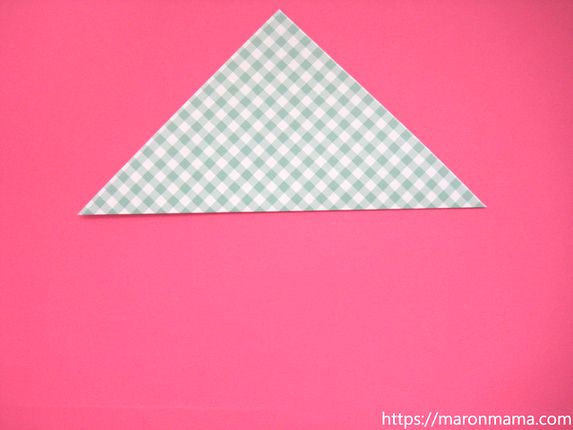 クリスマスリースの折り紙 簡単で平面のおしゃれなリースの作り方 幼児の12月の保育の製作にも最適です ママと子供のｈａｐｐｙ ｌｉｆｅ