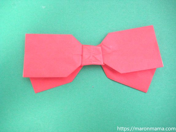 折り紙でリボンの折り方 簡単に平面のリボンを作ってみよう