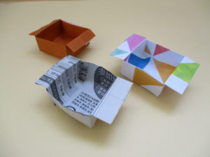 新聞紙でゴミ箱の折り方 長方形の紙で簡単に箱が作れたよ ママと