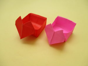 折り紙でハートの箱の折り方 簡単に出来てバレンタインにオススメ