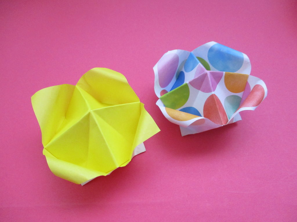 折り紙で箱の作り方。簡単に可愛いフラワーボックスの折り方 ママと子供のHappy Life