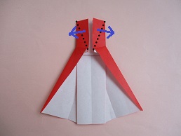 折り紙でドレスの折り方 簡単かわいく折ってプレゼントにも ママと子供のｈａｐｐｙ ｌｉｆｅ